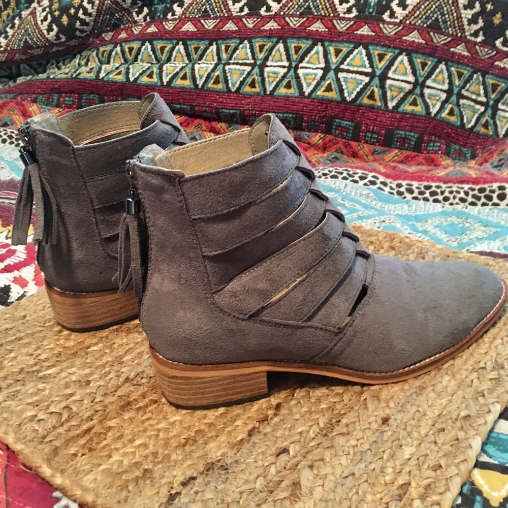 A Rider Girl ankle booties